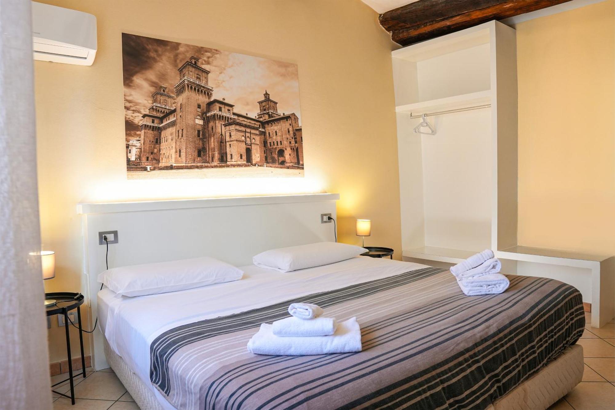 Smart Hotel Ferrara Esterno foto
