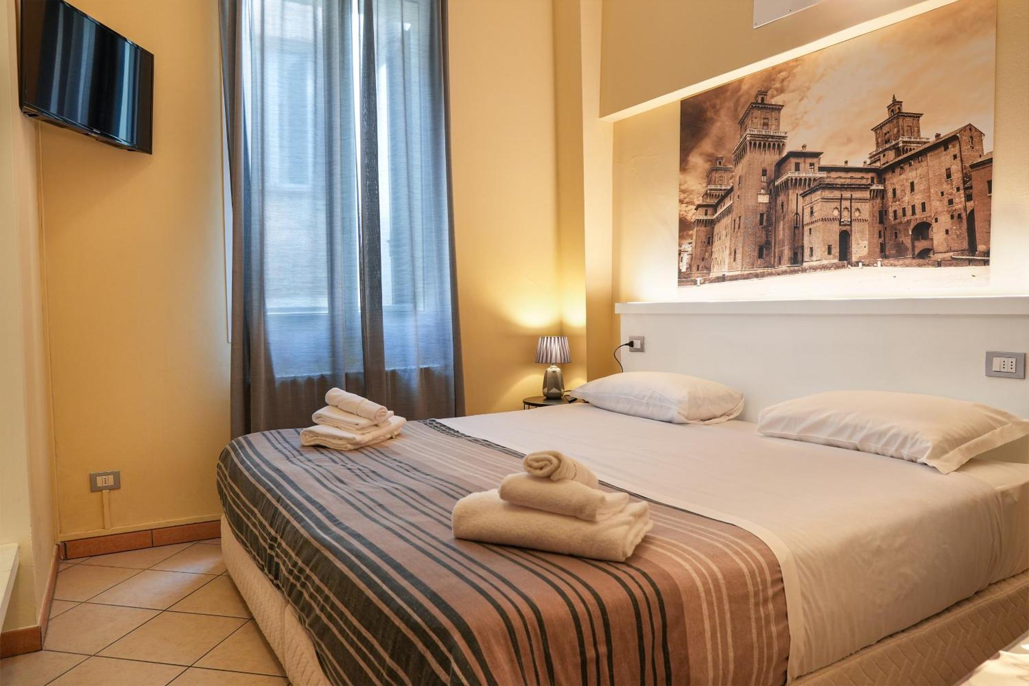 Smart Hotel Ferrara Esterno foto