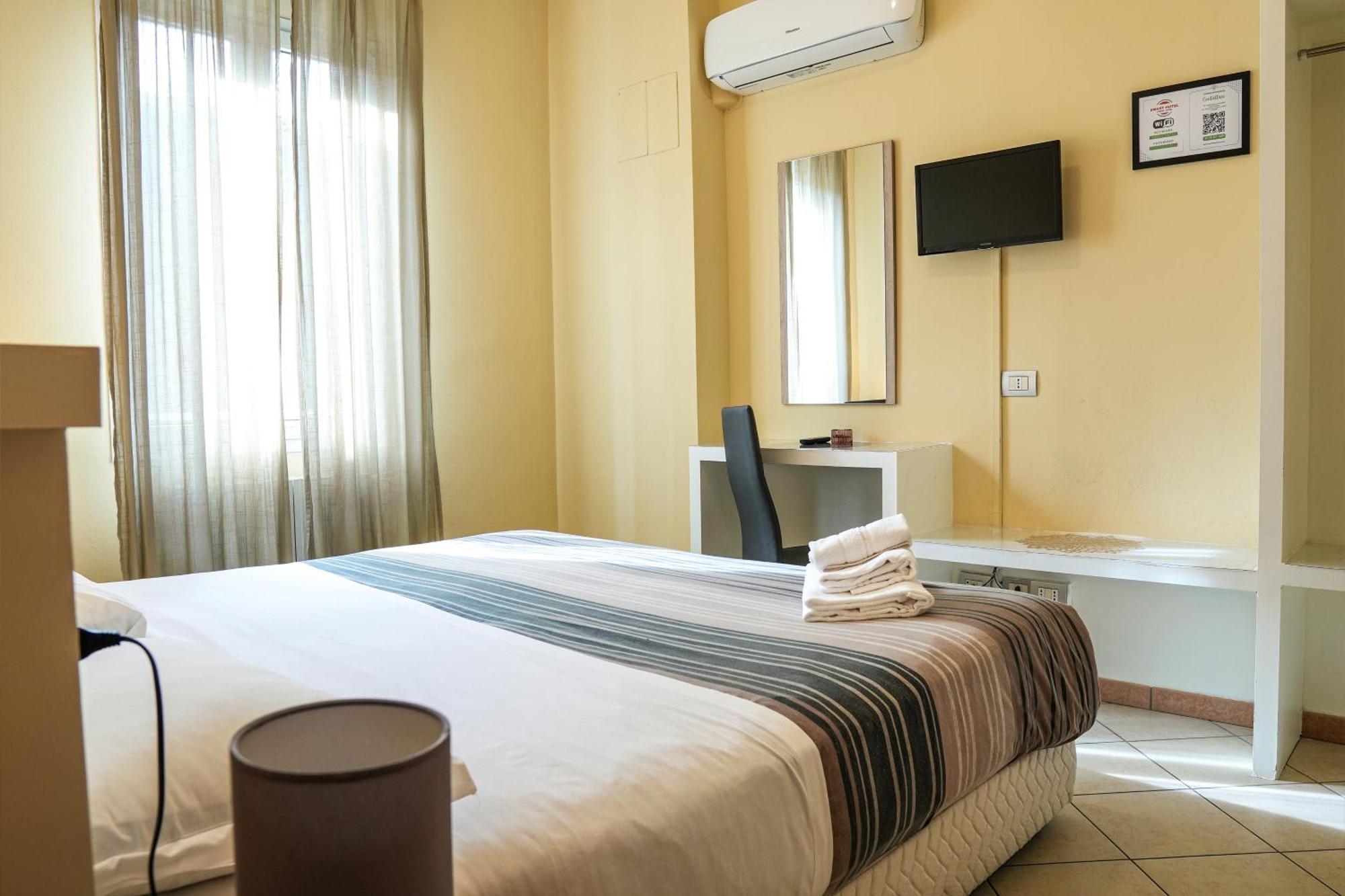Smart Hotel Ferrara Esterno foto